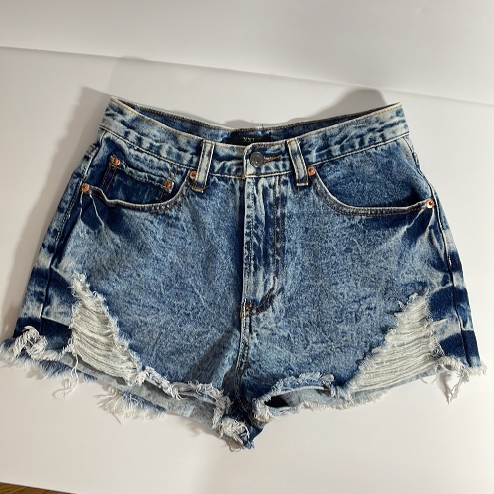 Forever 21 XXI Denim High Rise Shorts Size M‎